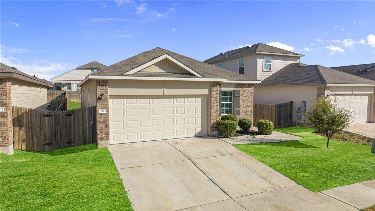 209 Purple Mountain DR