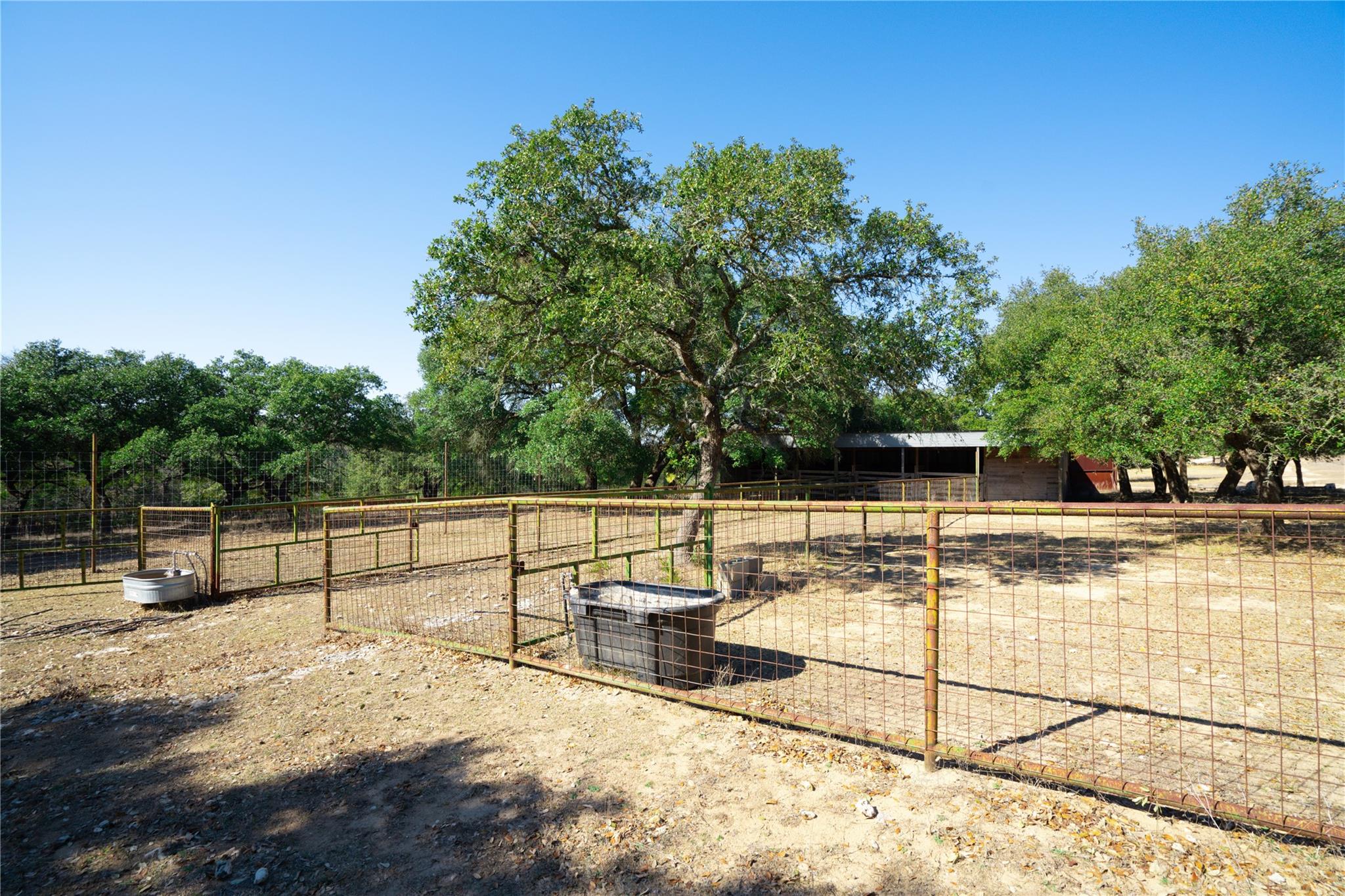 101 Mystic Overlook DR