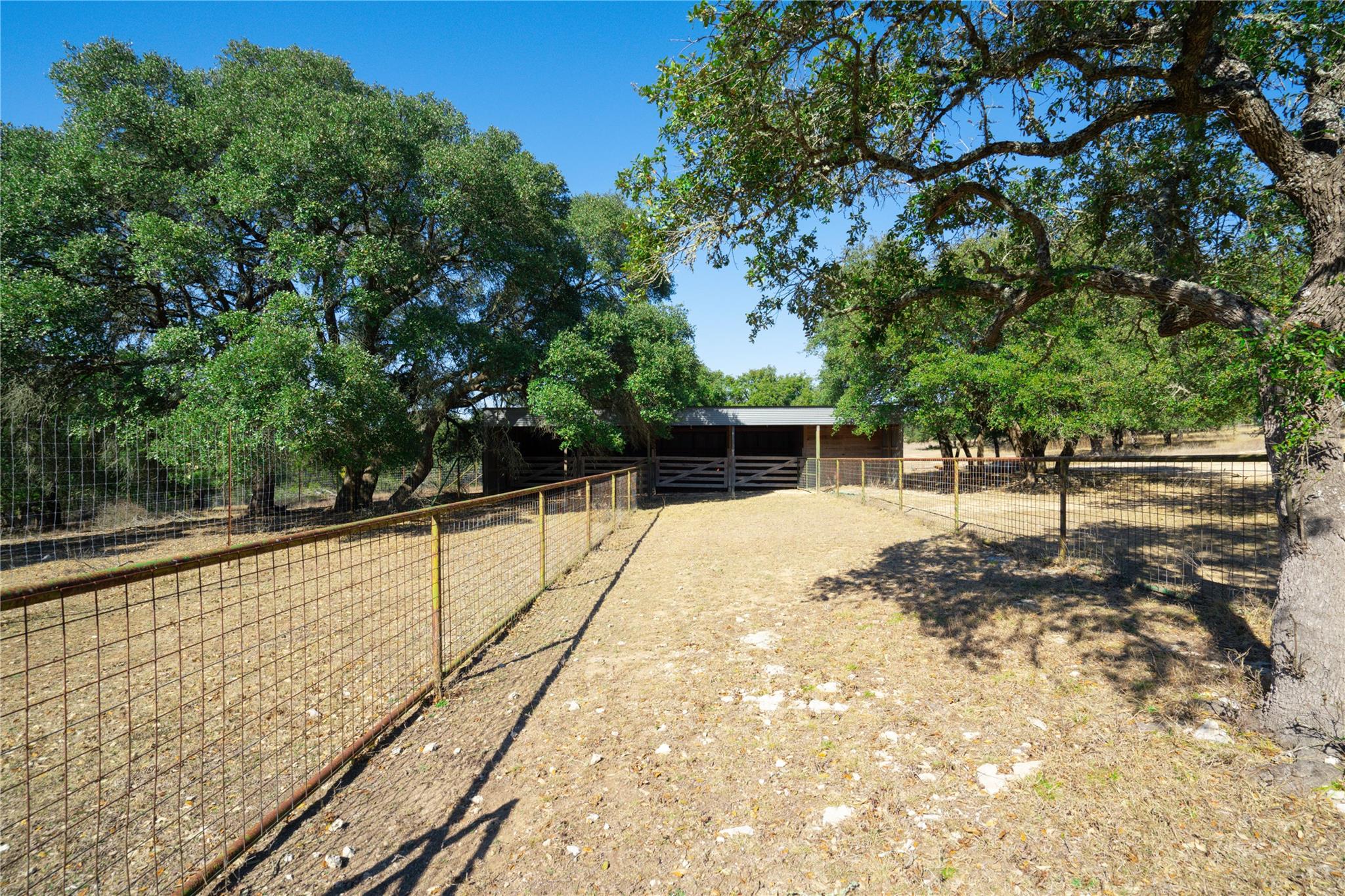 101 Mystic Overlook DR