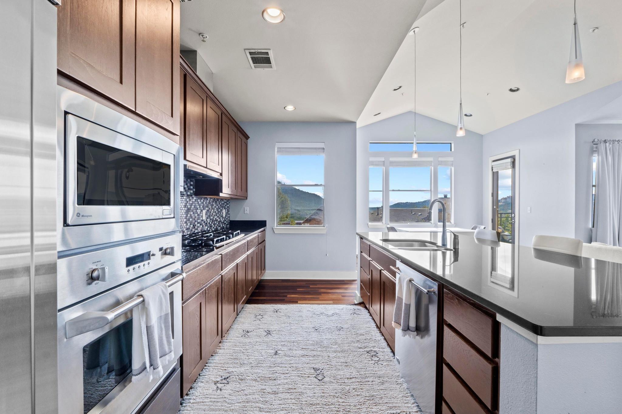 8110 Ranch Road 2222 # 49