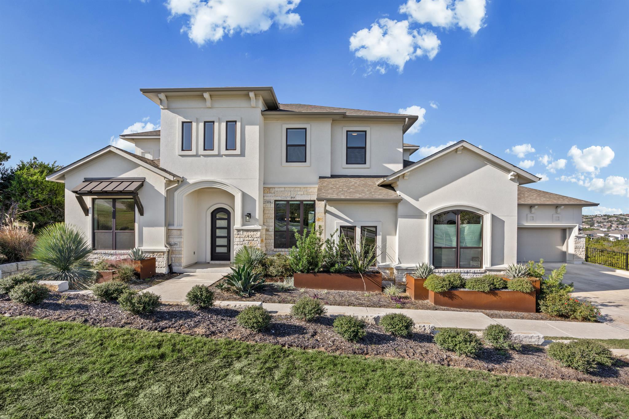 3021 Anzio LN
