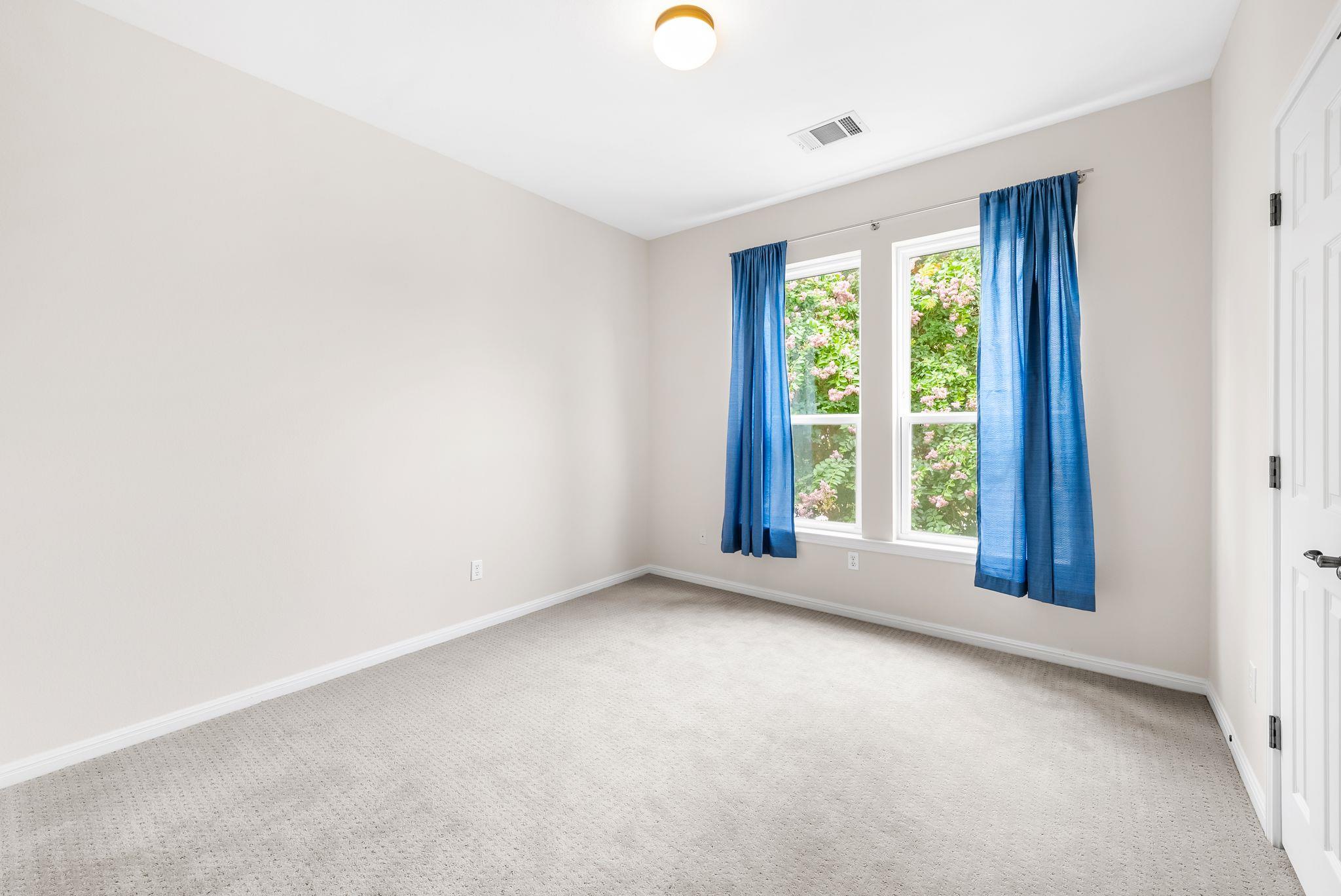 2705 Golden Gate PARK