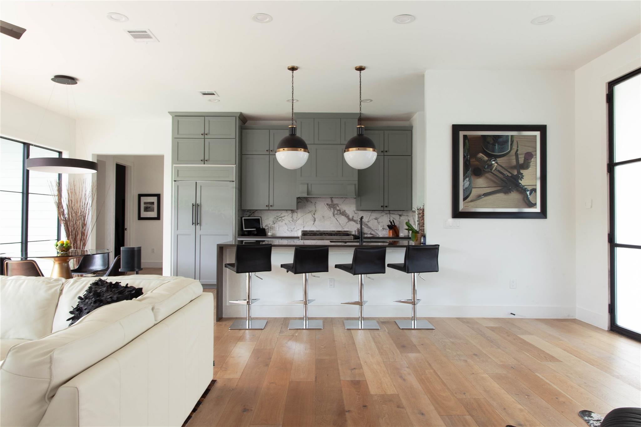 6100 Gena CT