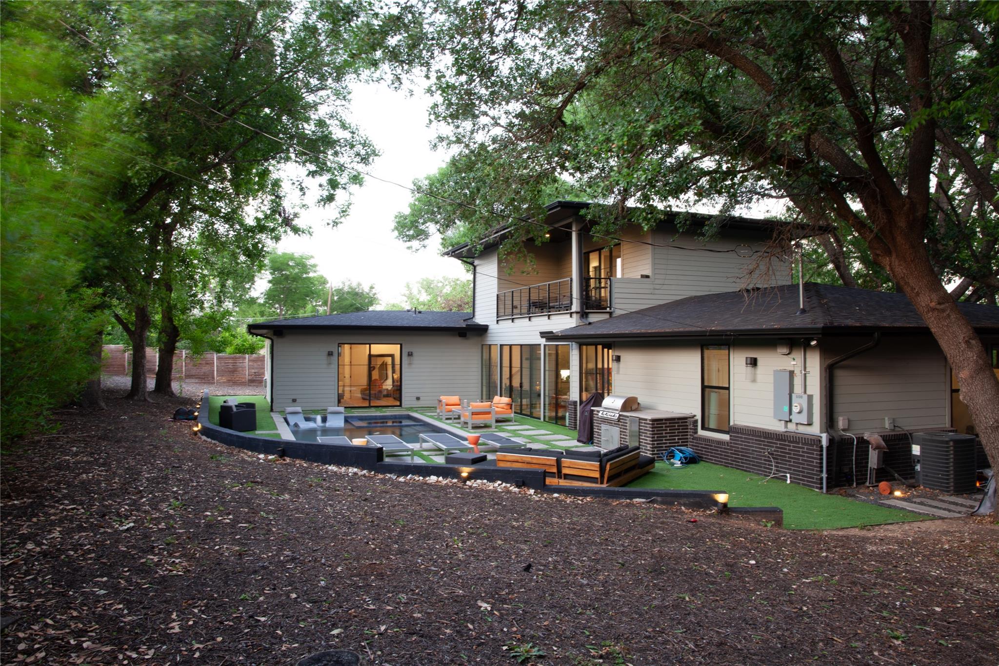 6100 Gena CT