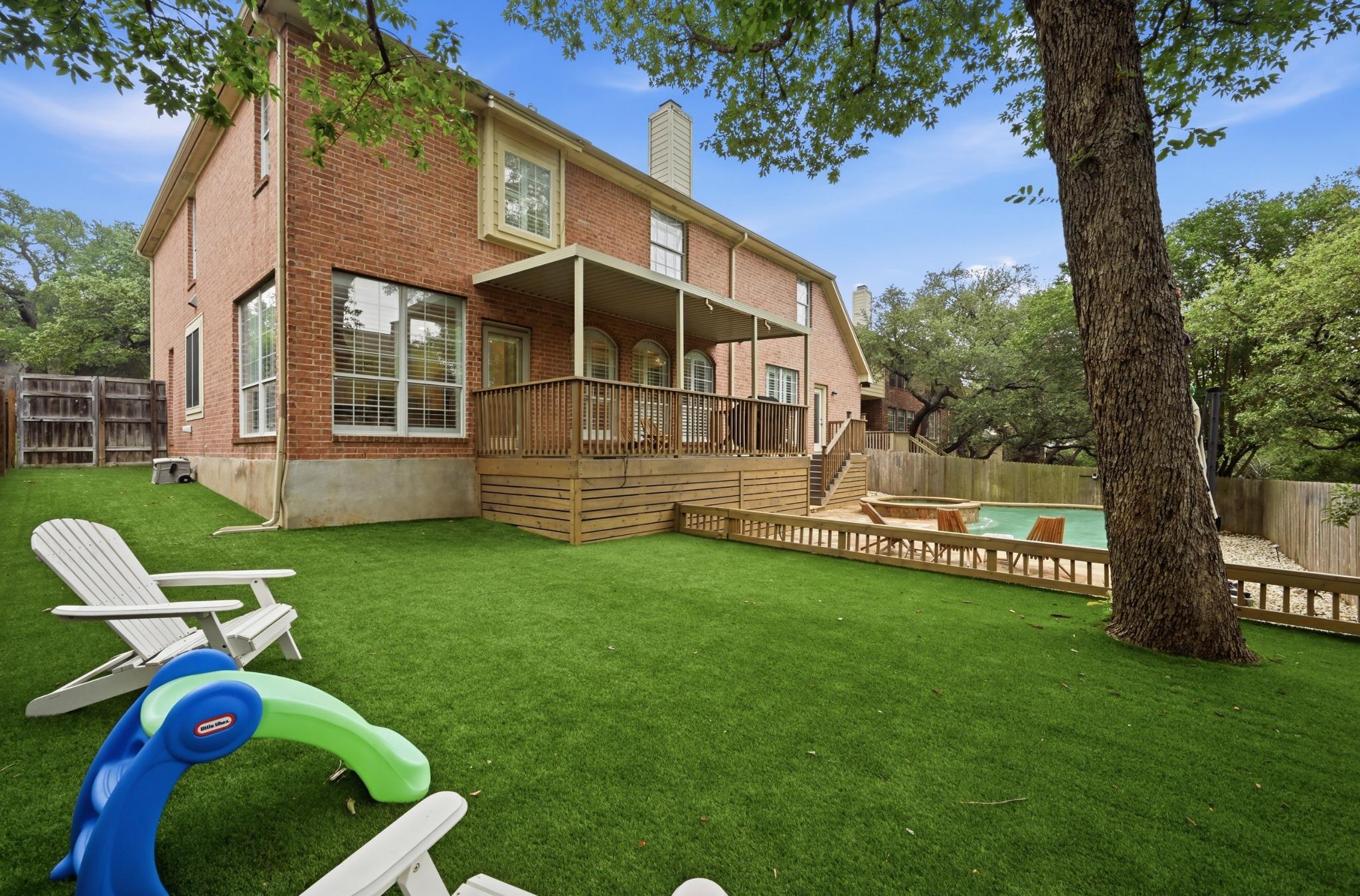 11222 Tracton LN