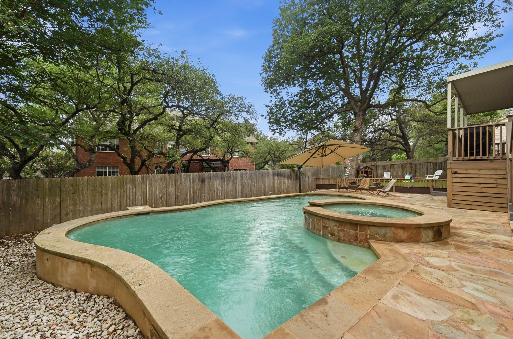 11222 Tracton LN