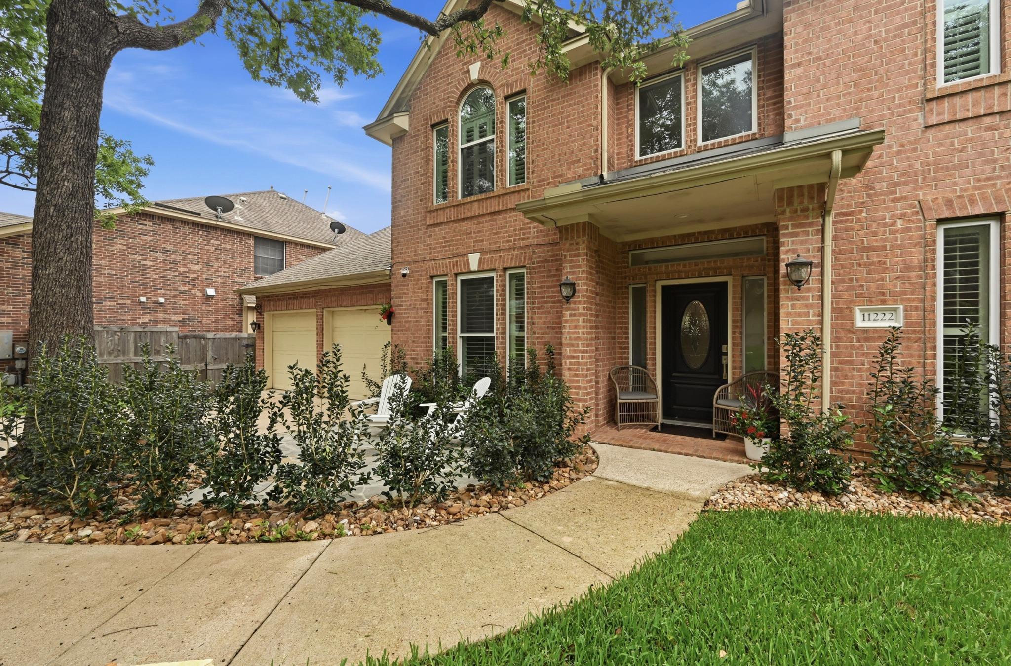 11222 Tracton LN