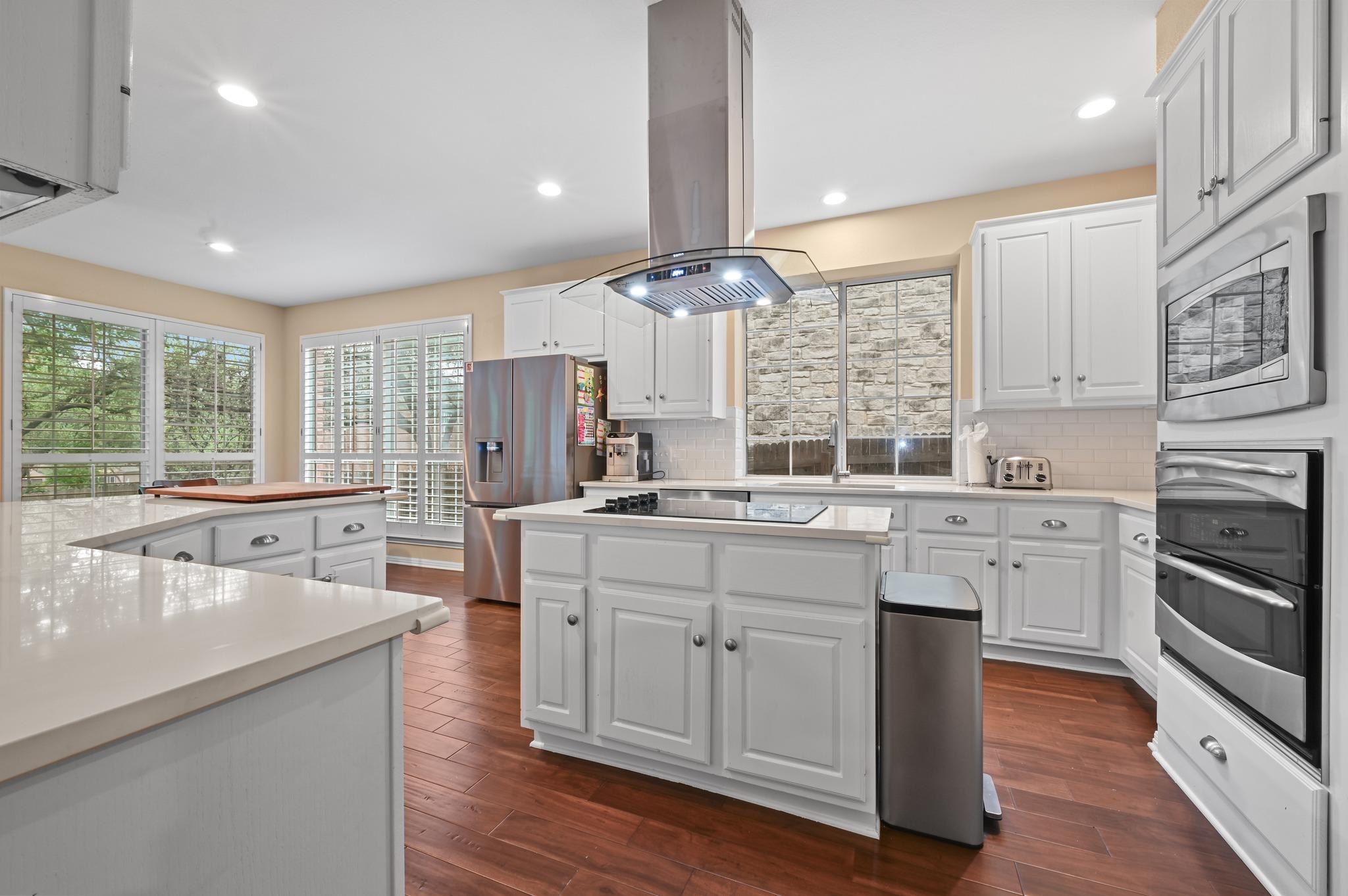 11222 Tracton LN