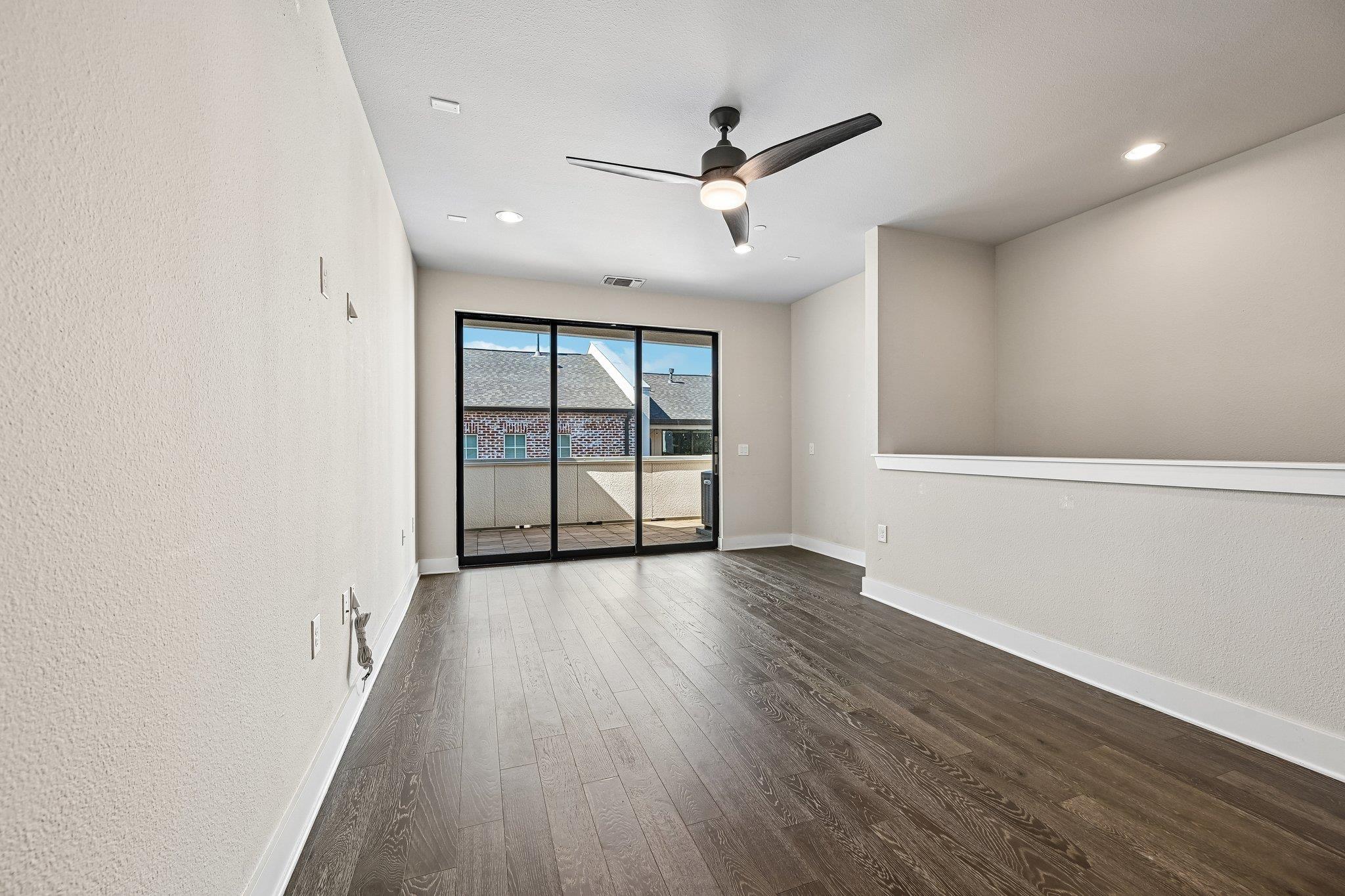 1411 Town Creek Dr. # 6