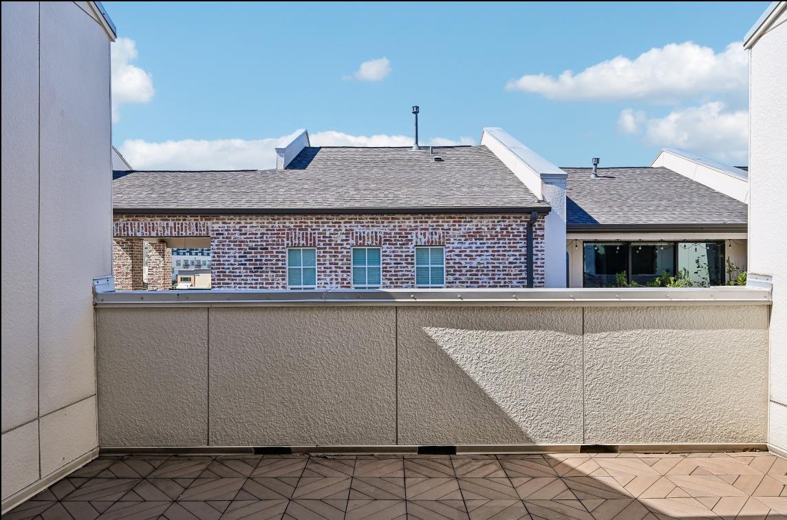 1411 Town Creek Dr. # 6