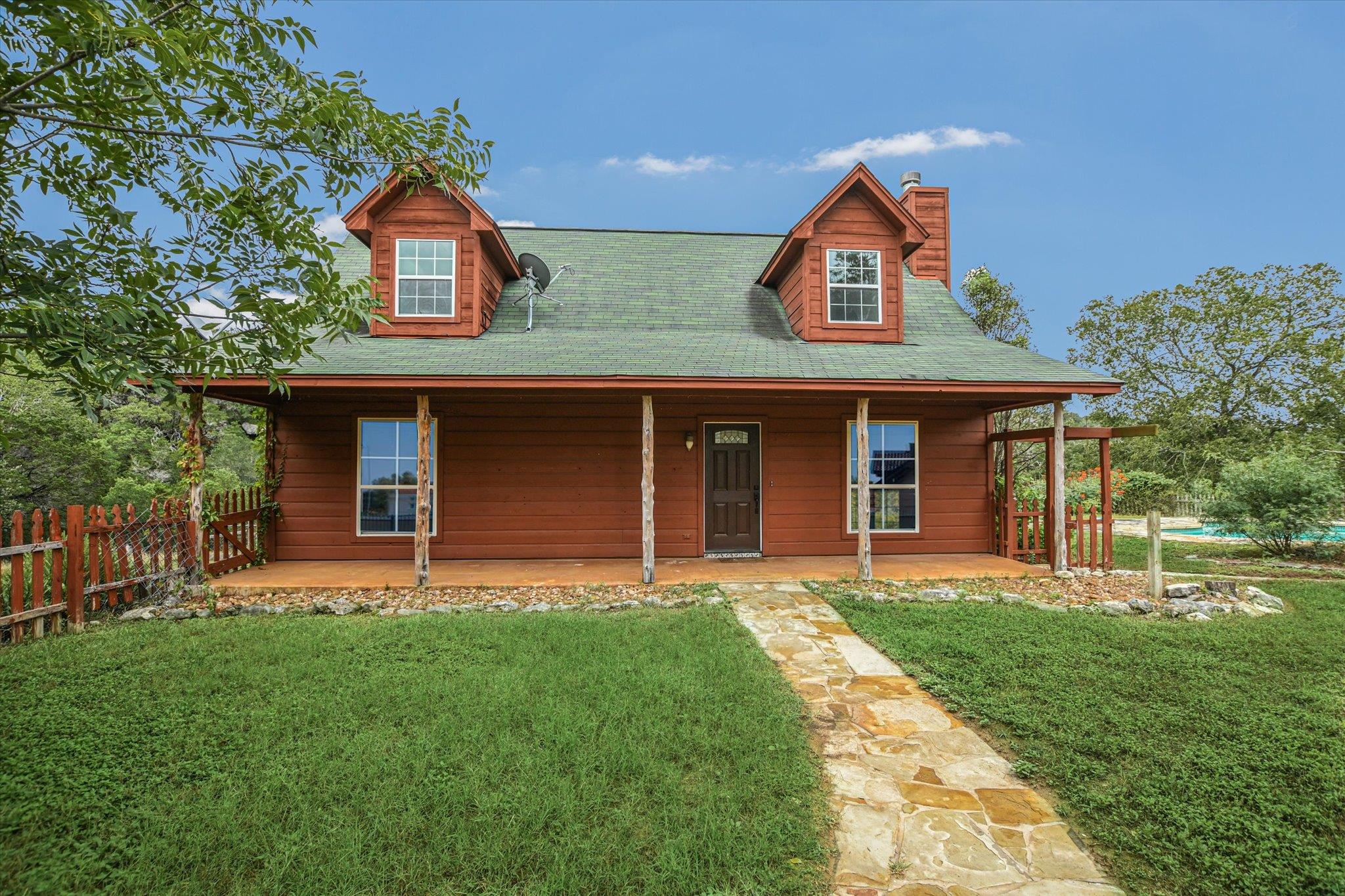 2355 Sandy Point RD