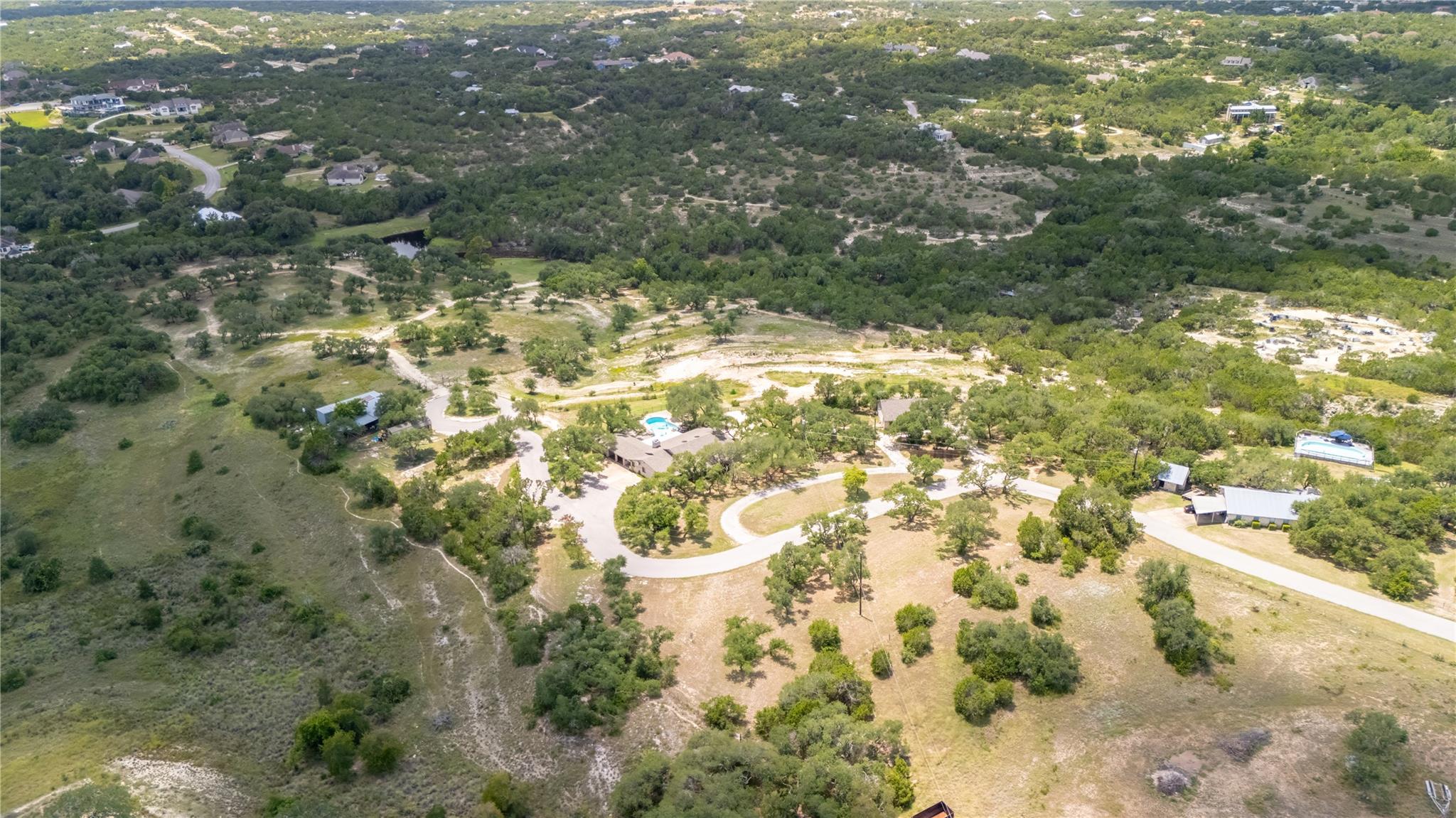 110 Longhorn LN