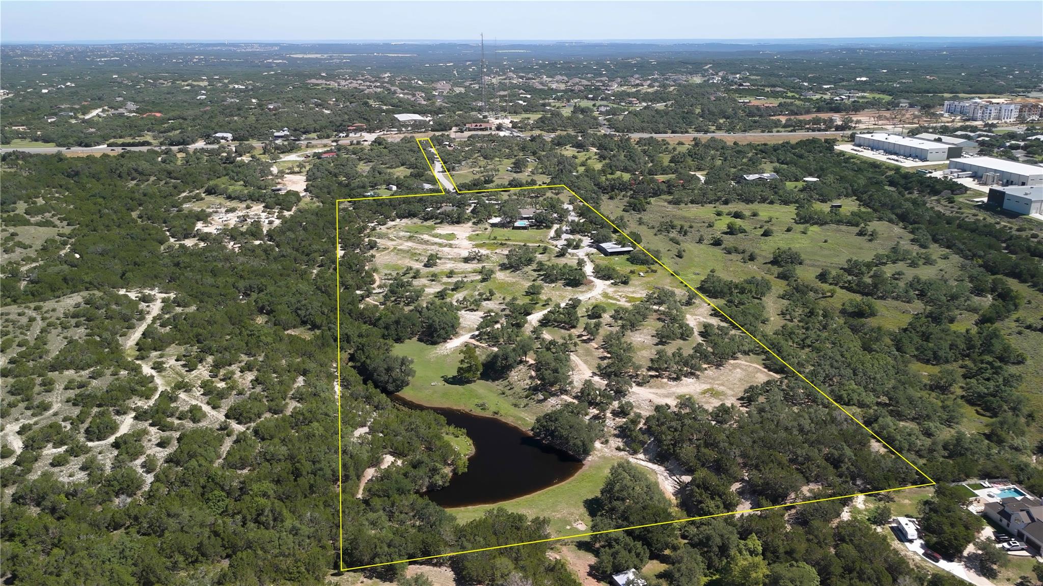 110 Longhorn LN