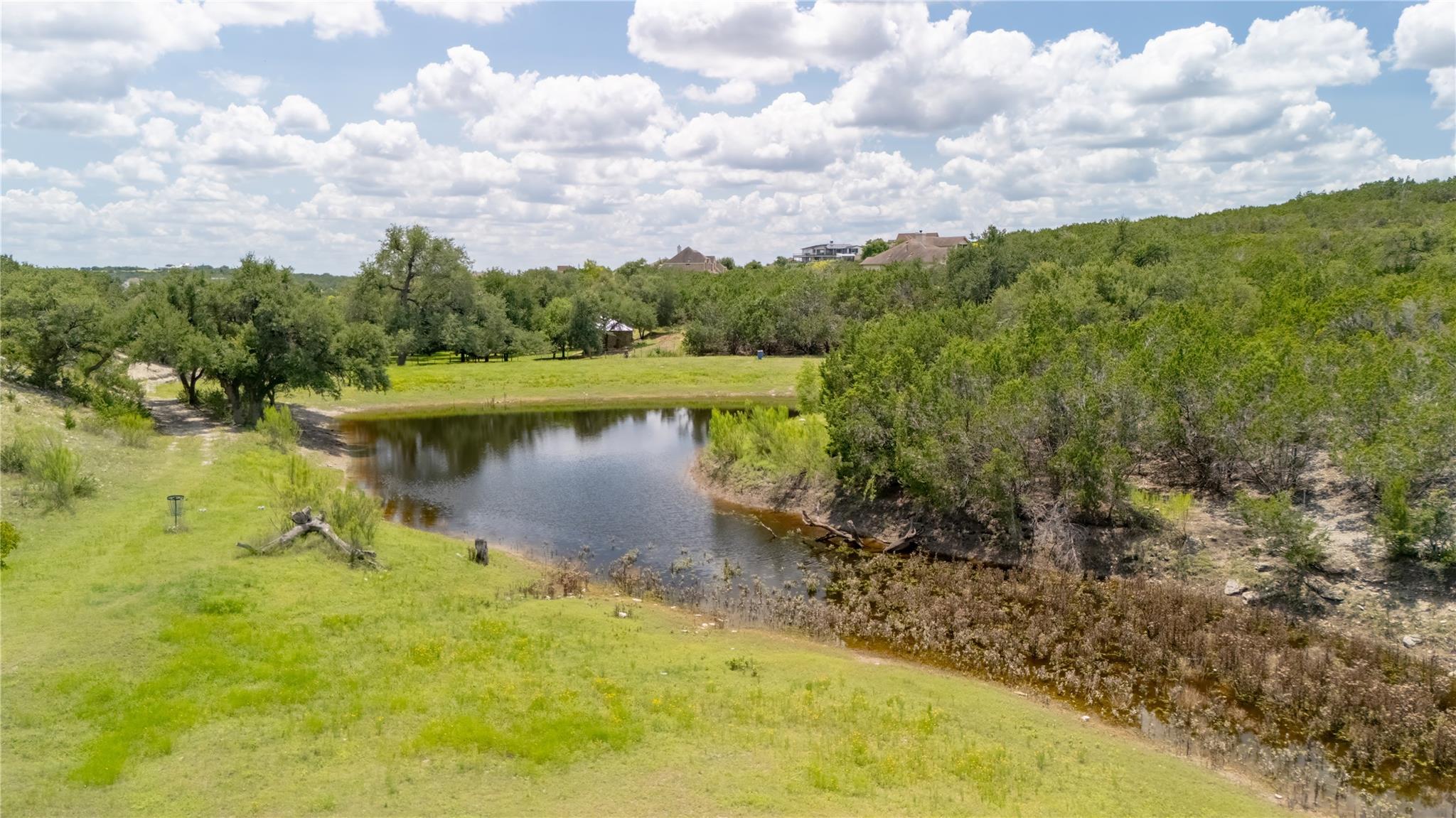 110 Longhorn LN