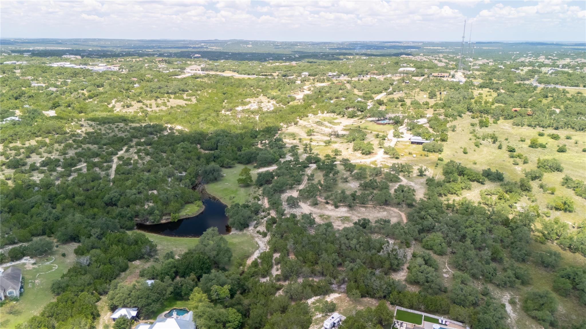 110 Longhorn LN
