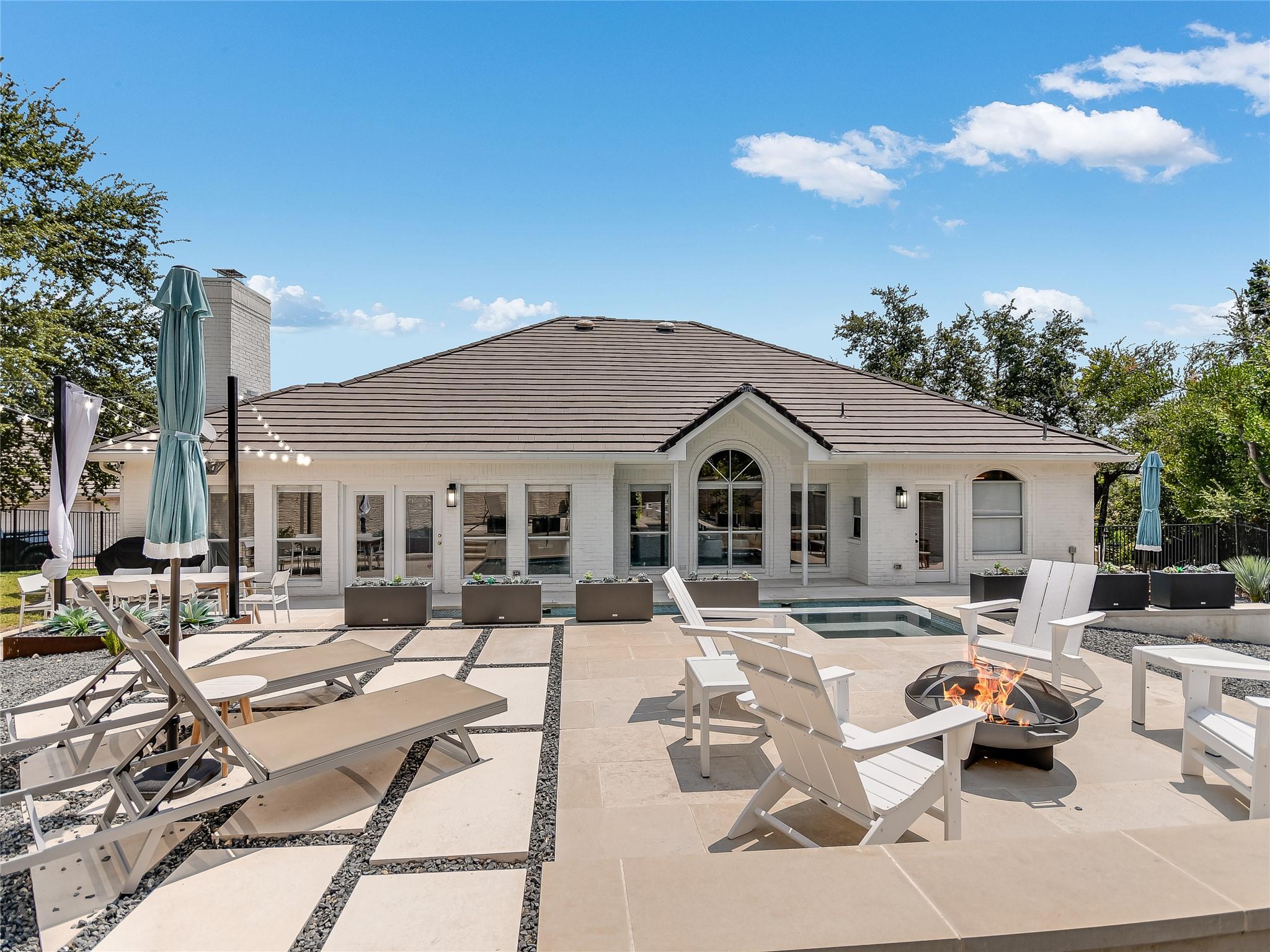75 Stillmeadow DR
