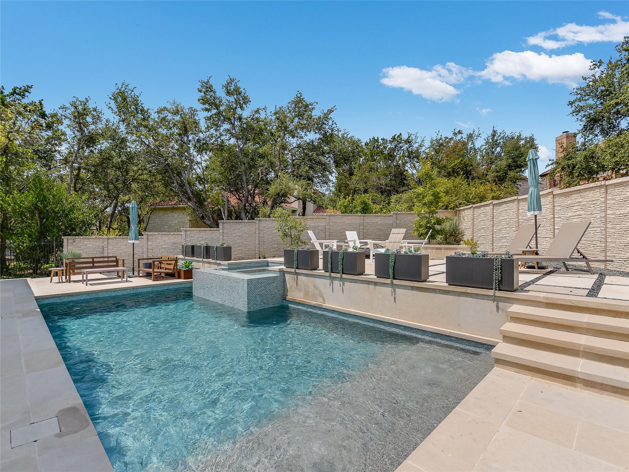 75 Stillmeadow DR