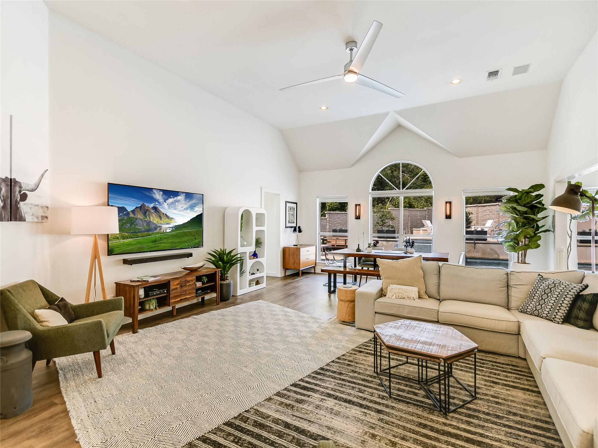 75 Stillmeadow DR