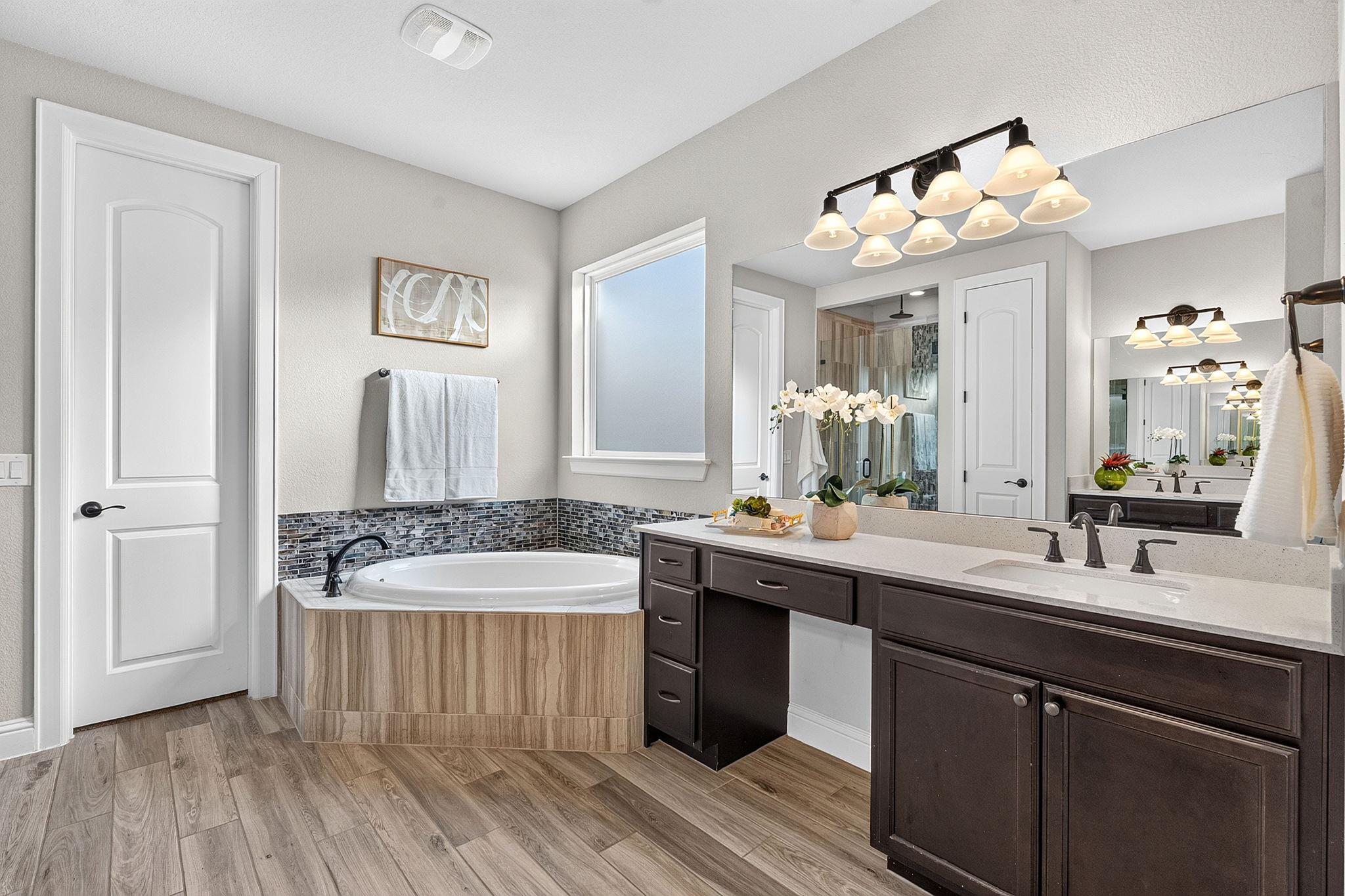 8905 Moccasin PATH