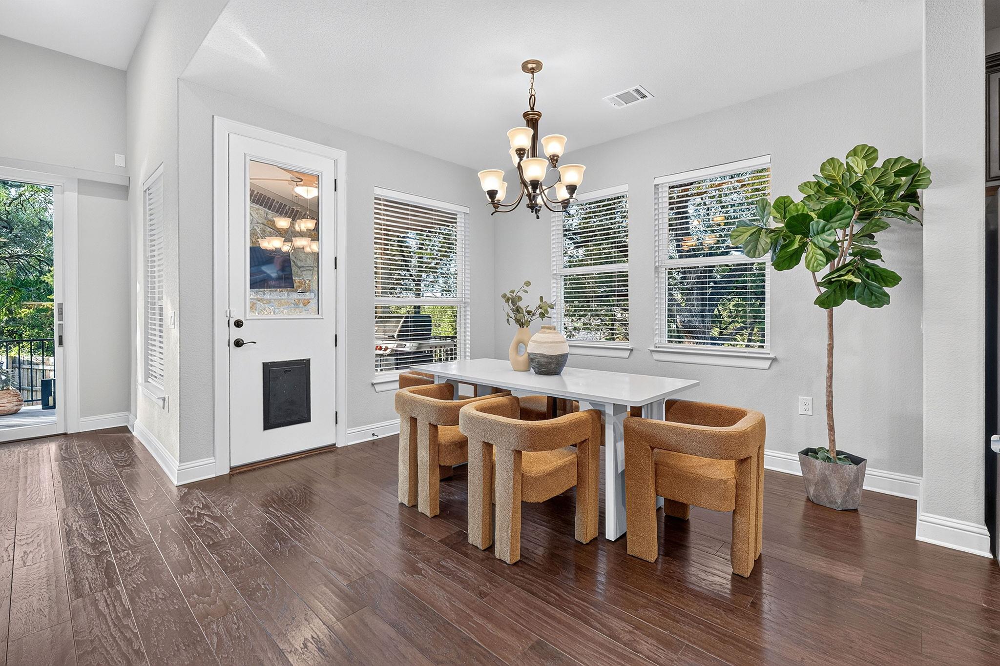 8905 Moccasin PATH