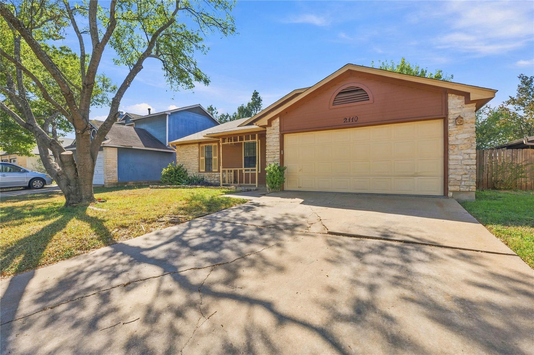2110 Balsam WAY