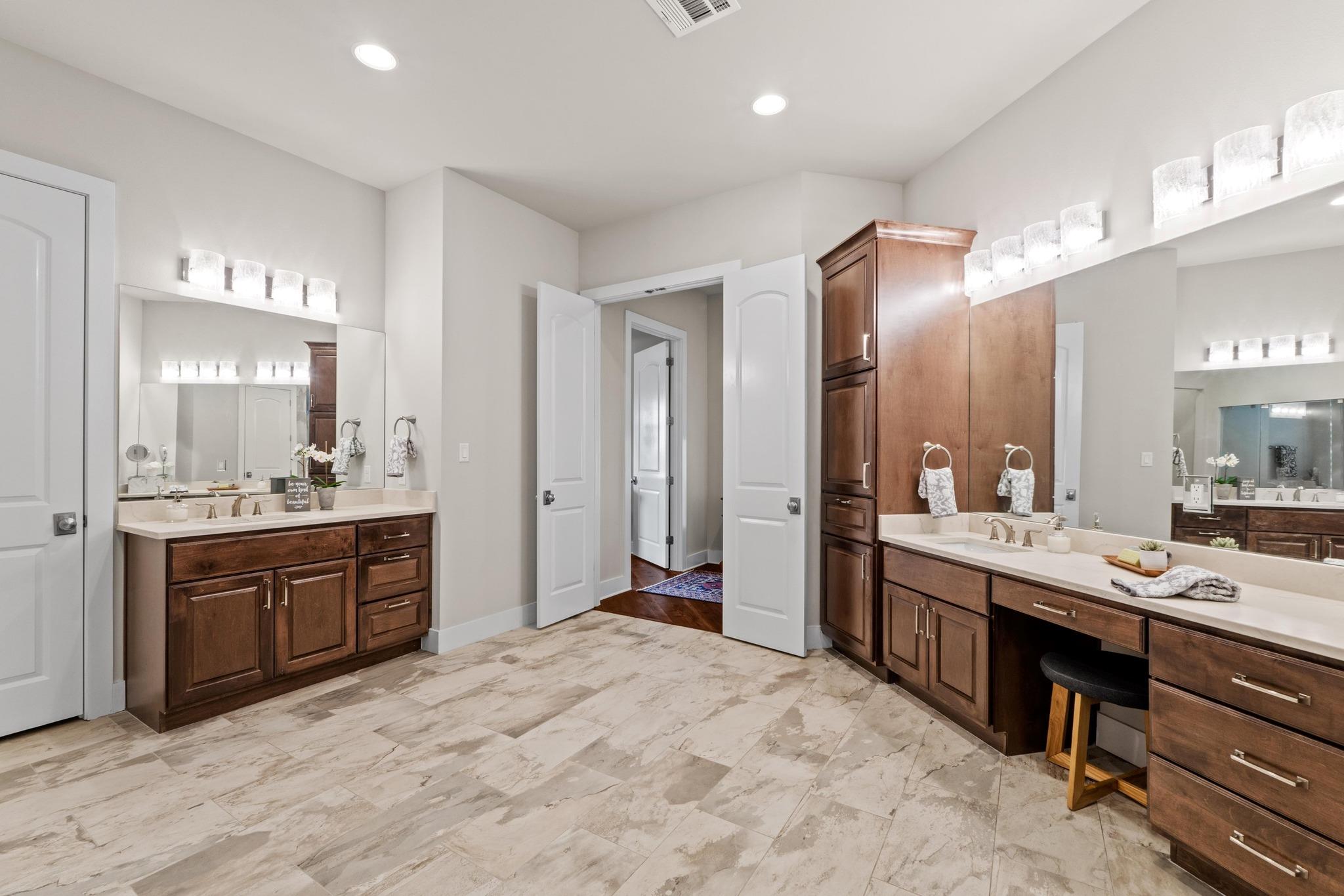 18817 Hidden Ridge PL