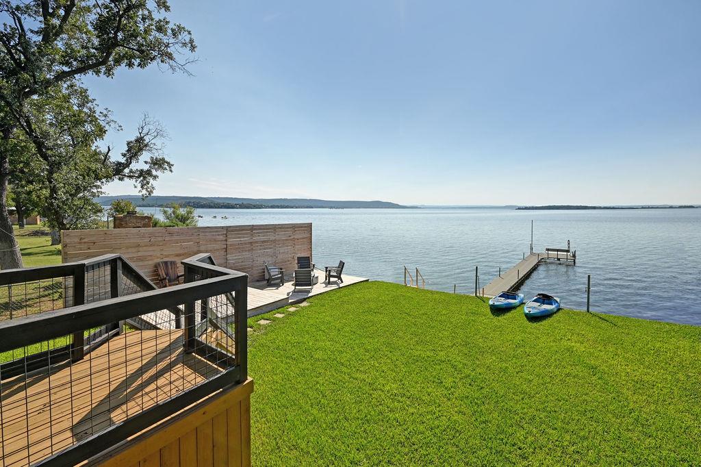611 Lakeshore LOOP