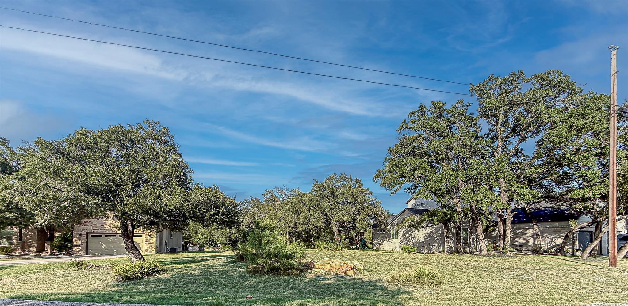 311 Bedford DR