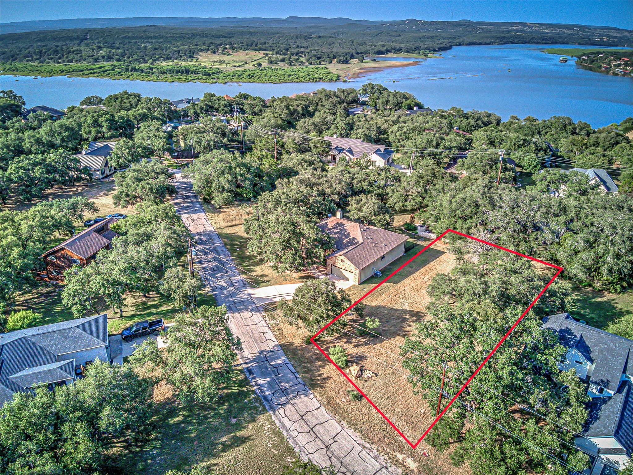 311 Bedford DR