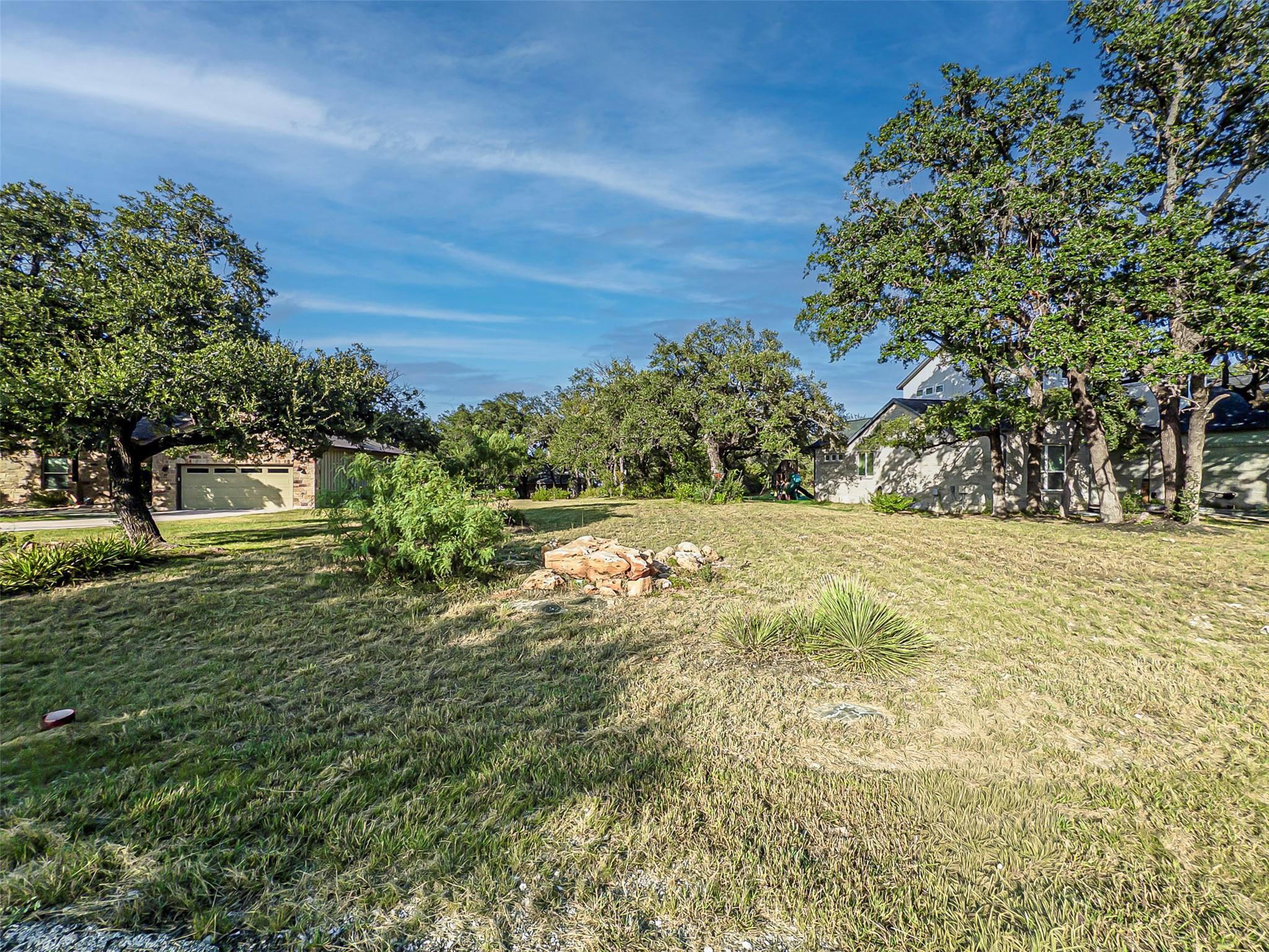 311 Bedford DR