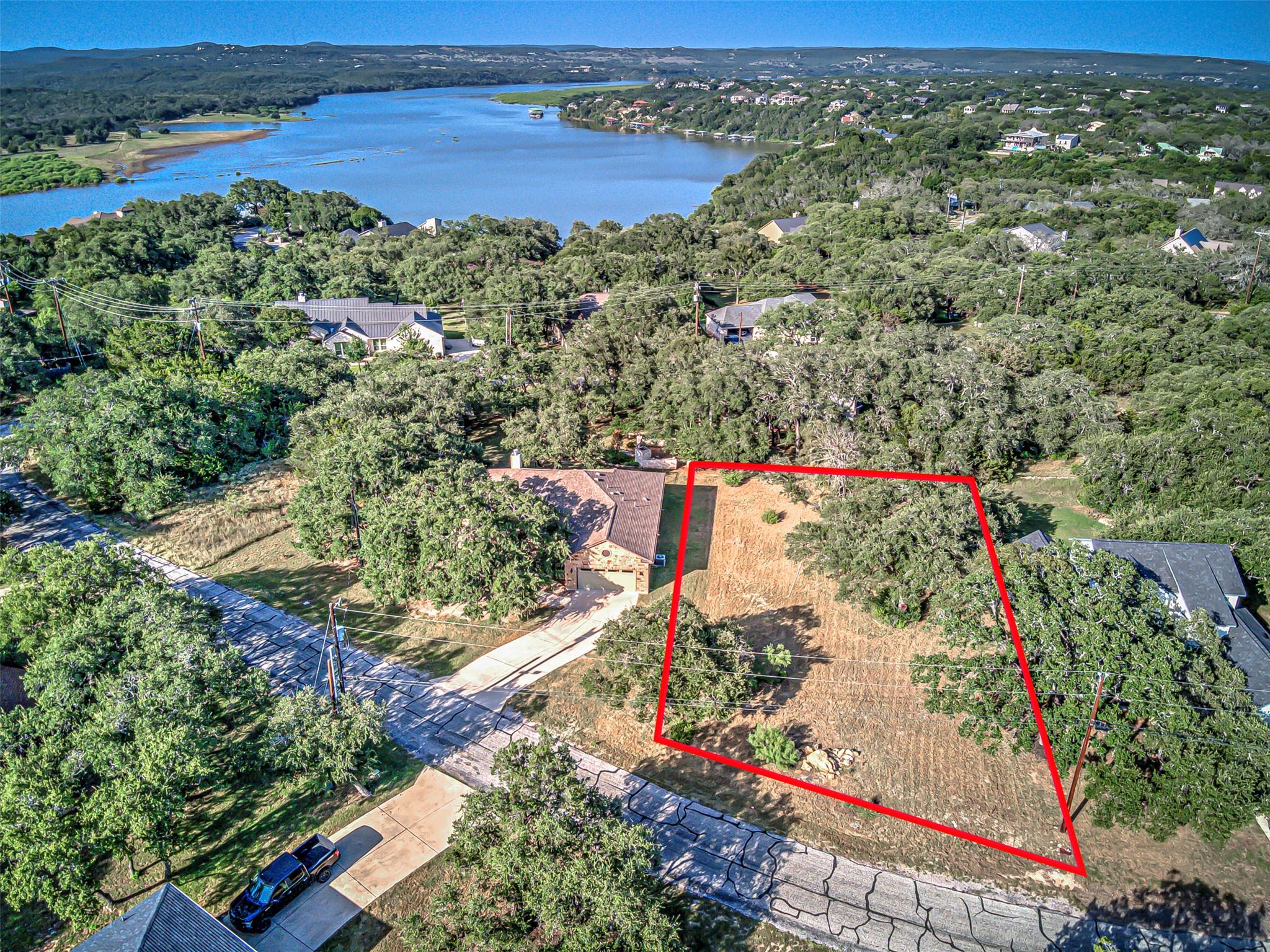 311 Bedford DR