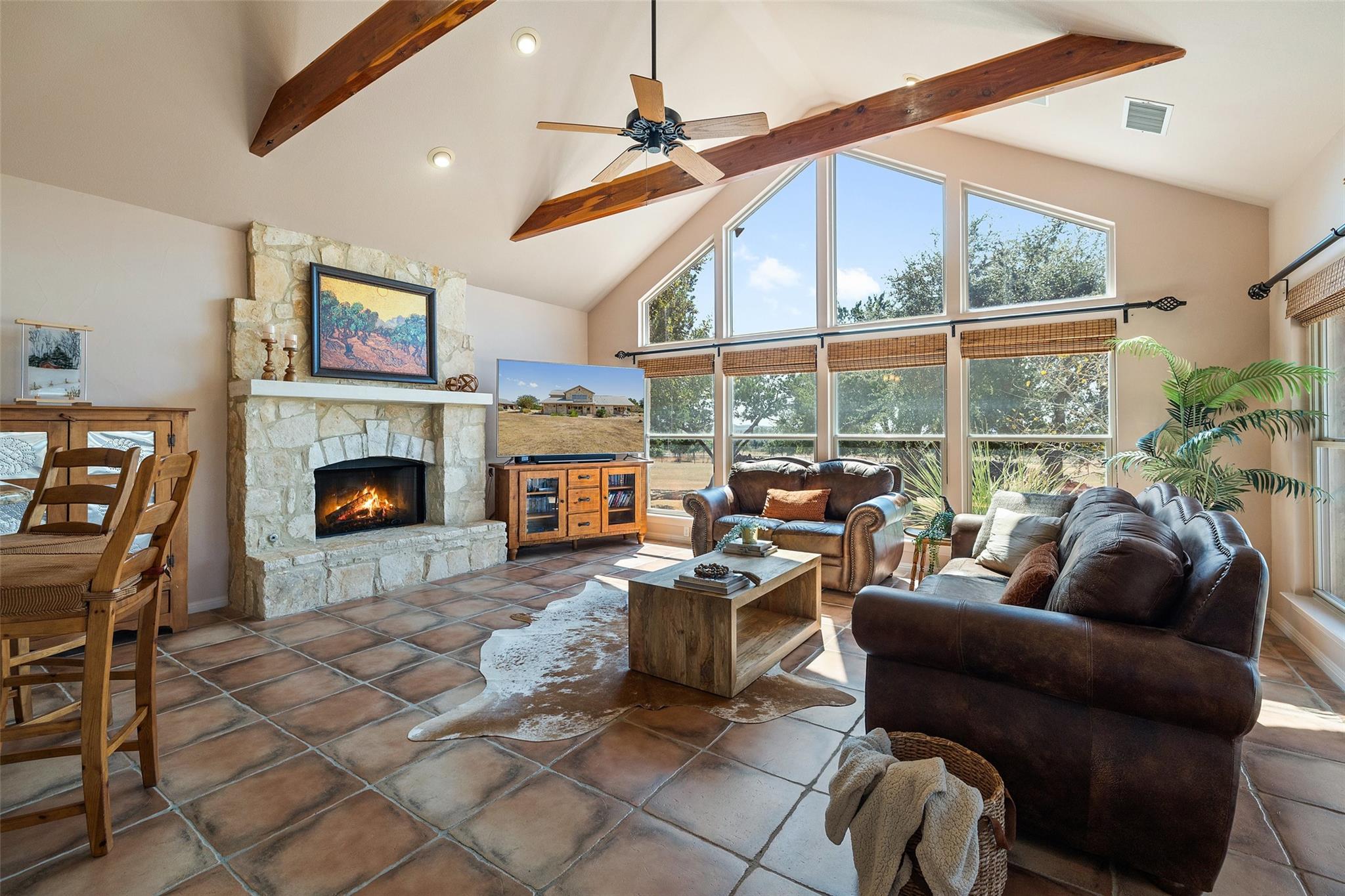 1120 Canyon View RD