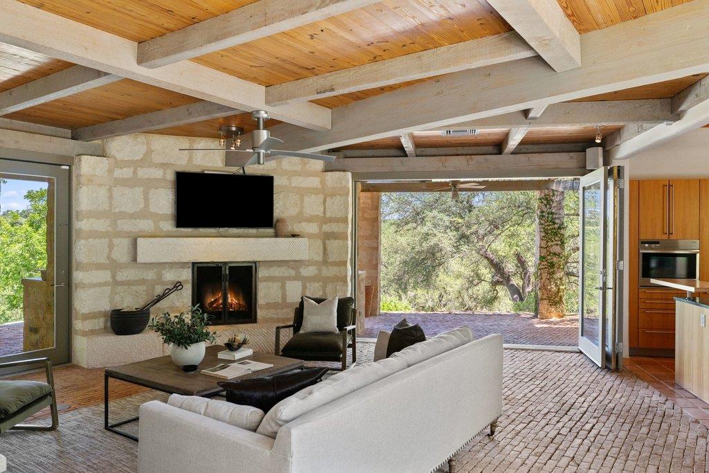 25014 Pedernales Canyon TRL