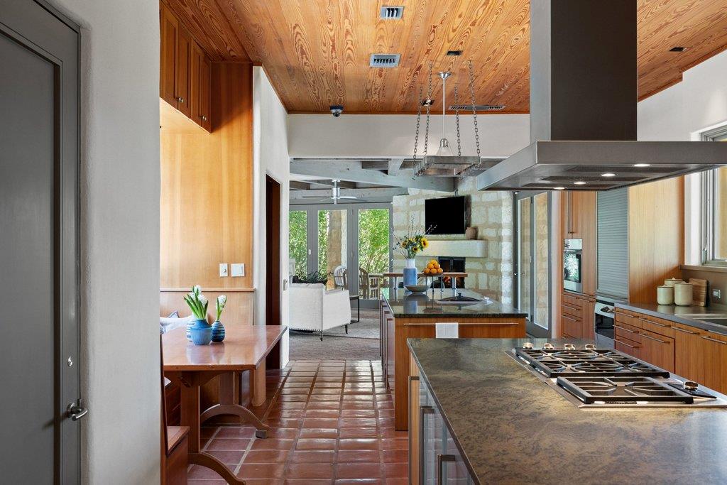 25014 Pedernales Canyon TRL