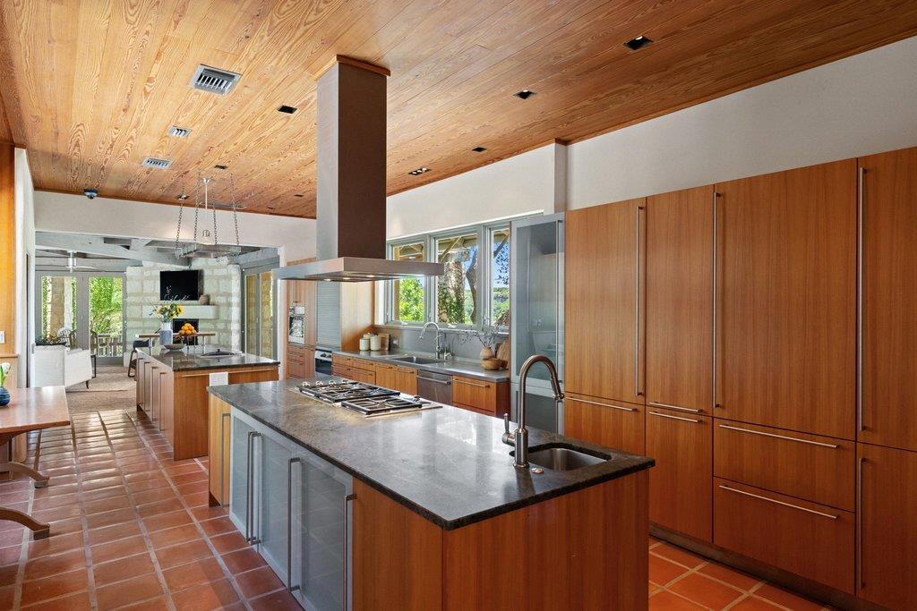 25014 Pedernales Canyon TRL
