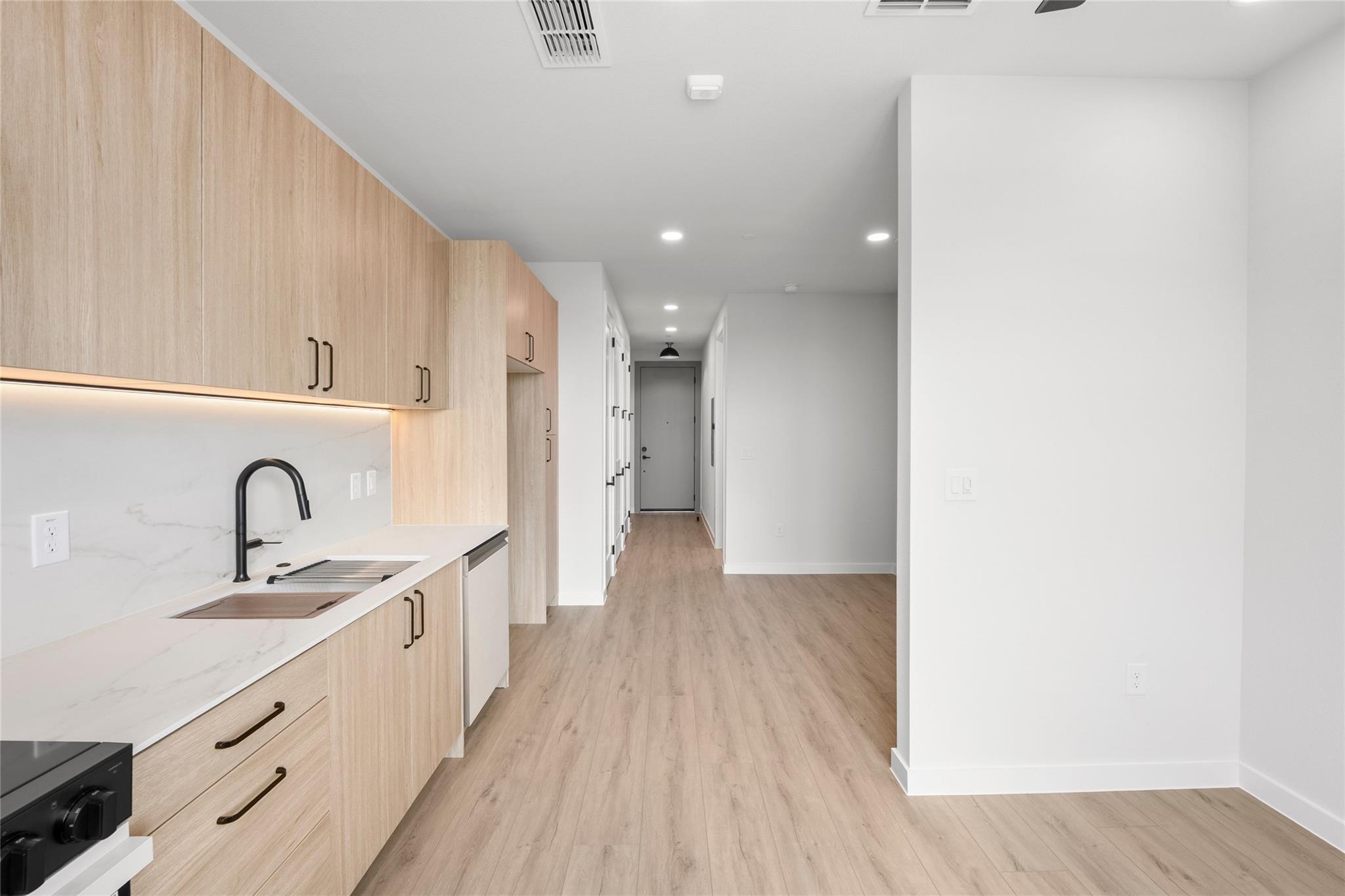 634 Central PKWY # 1212