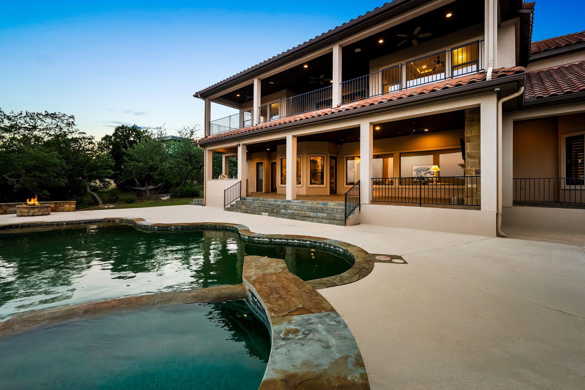 8145 Lake Mountain LN