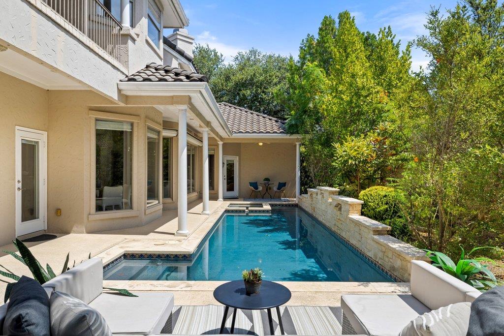 5 Tiburon CT