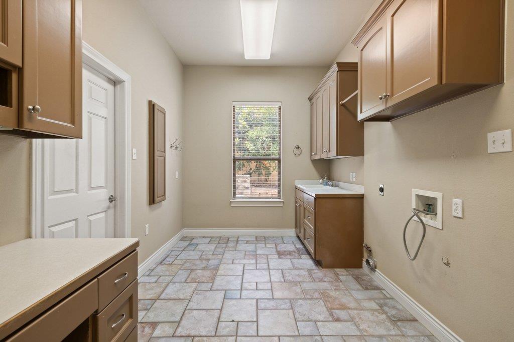 5 Tiburon CT