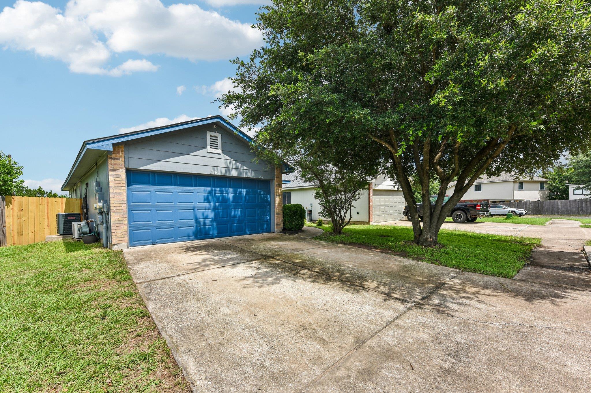 5405 Rusk CT