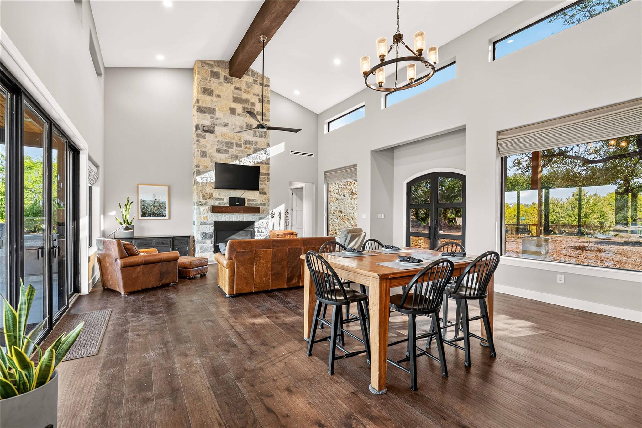 4343 Brasada LN