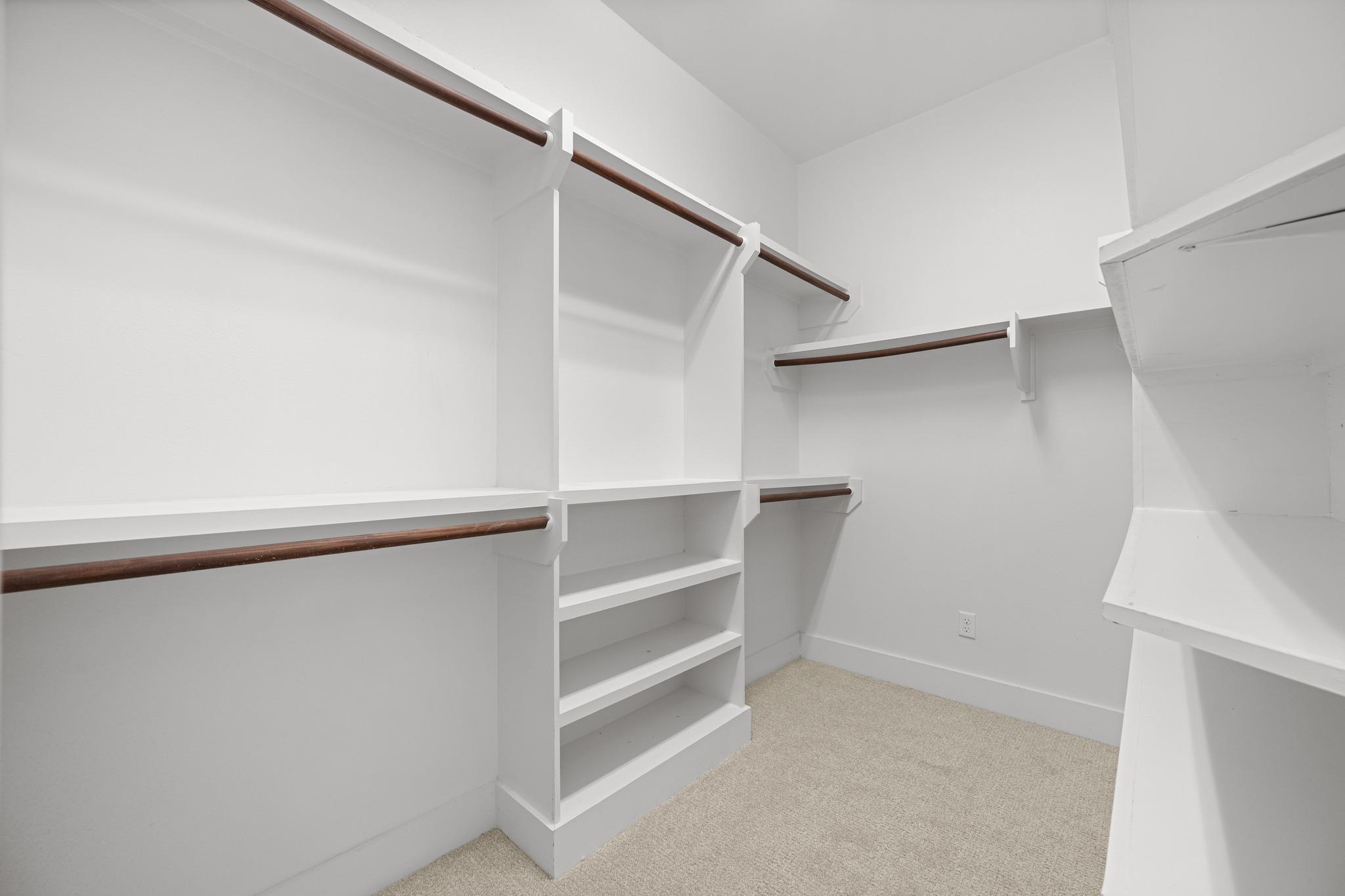 5007 Placid PL