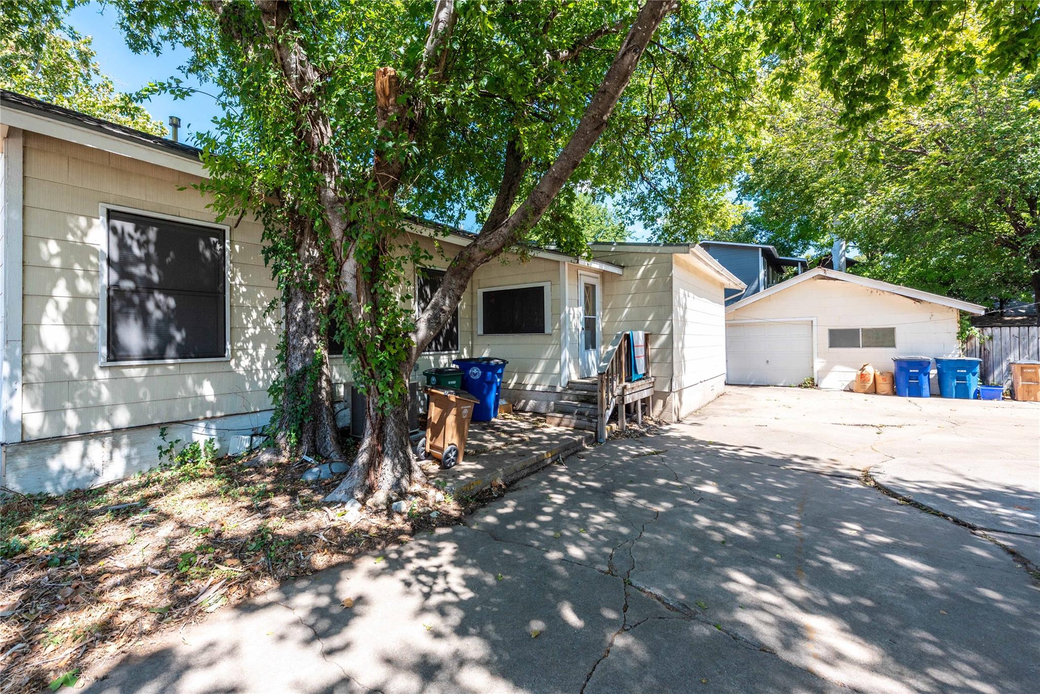 5101 Leralynn ST