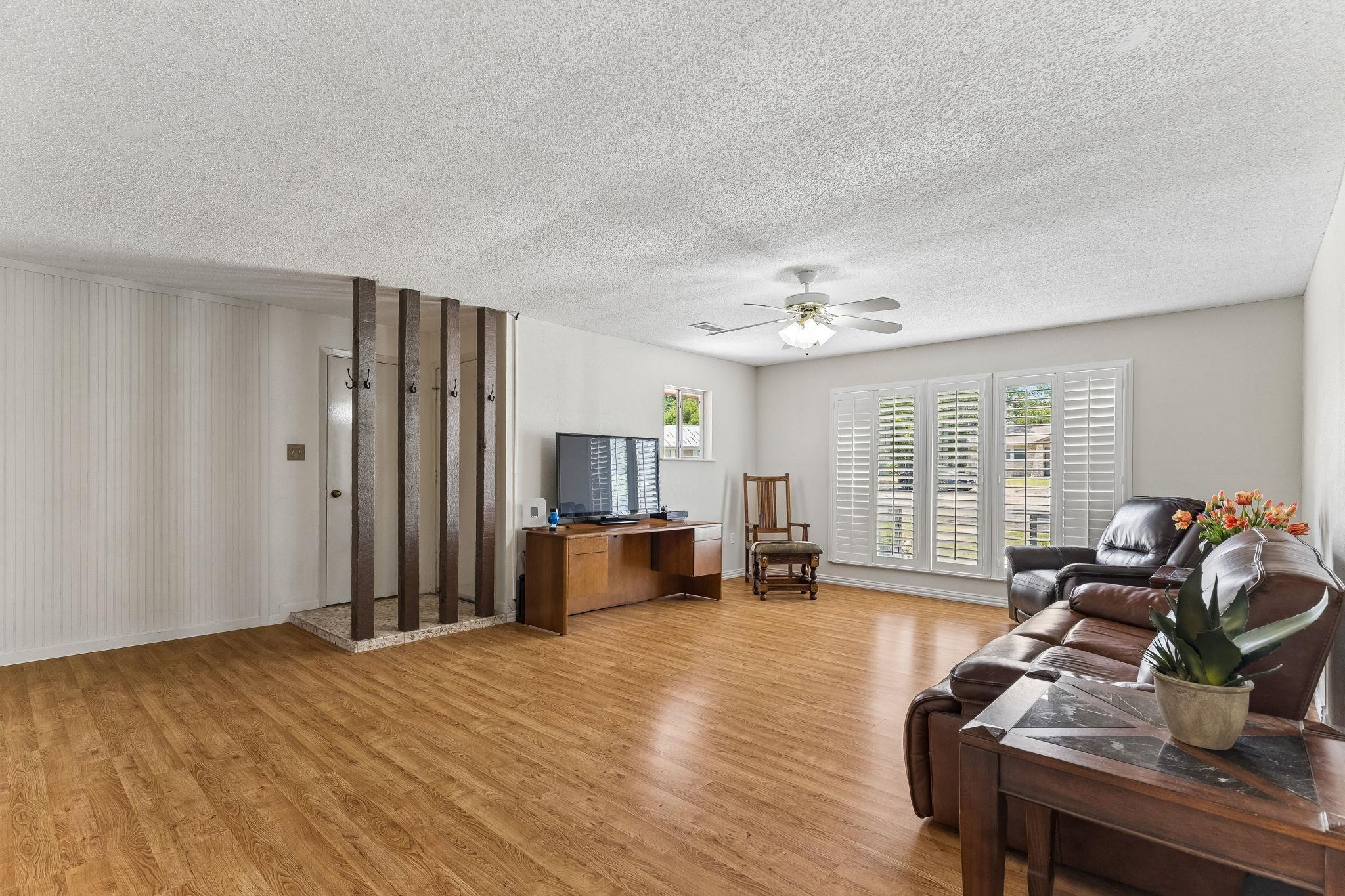 1508 Glen Burnie DR