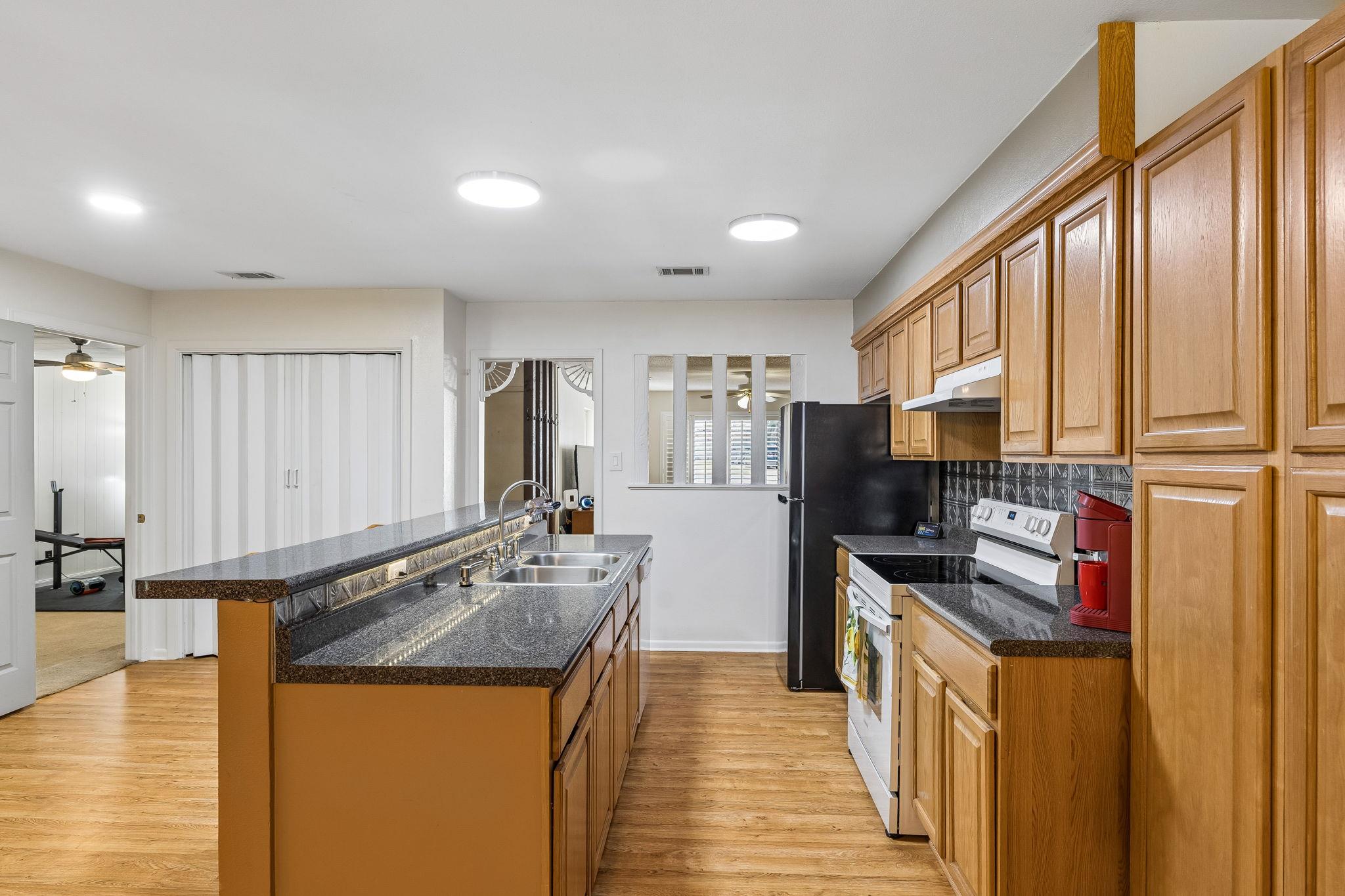 1508 Glen Burnie DR