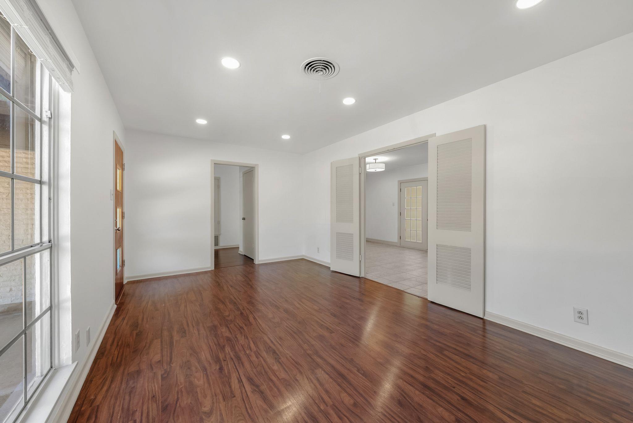 1511 Weyford DR