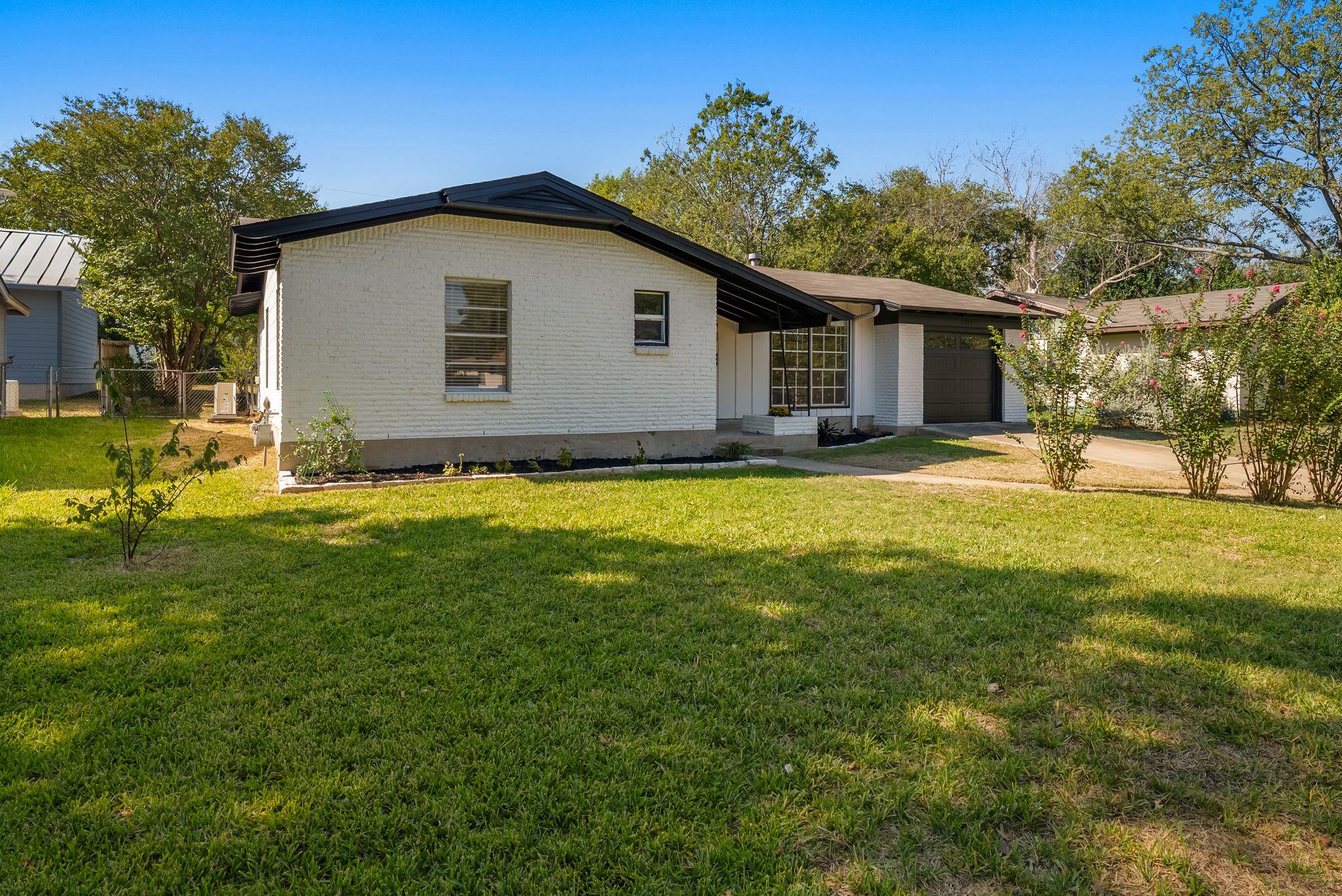 1511 Weyford DR