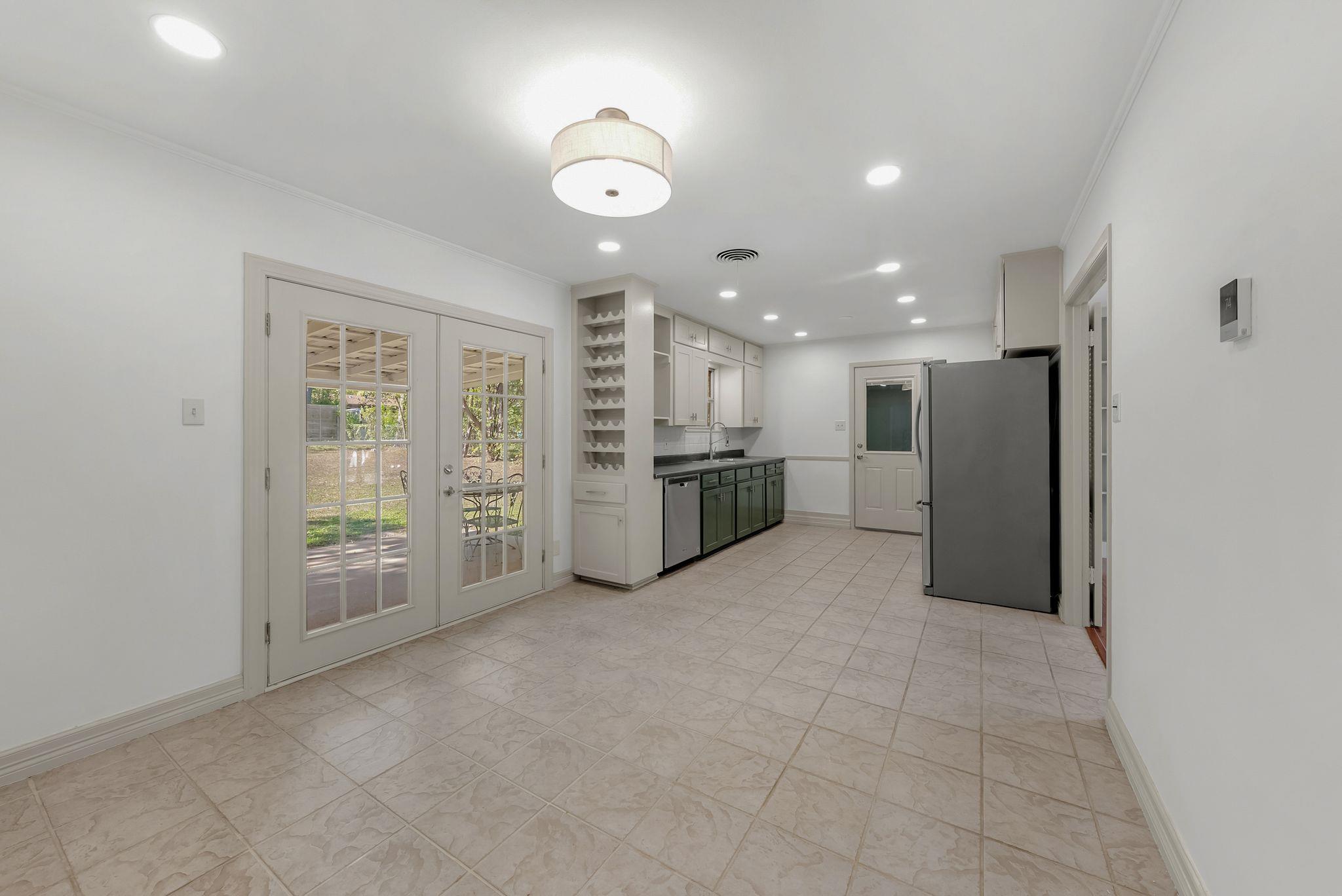 1511 Weyford DR