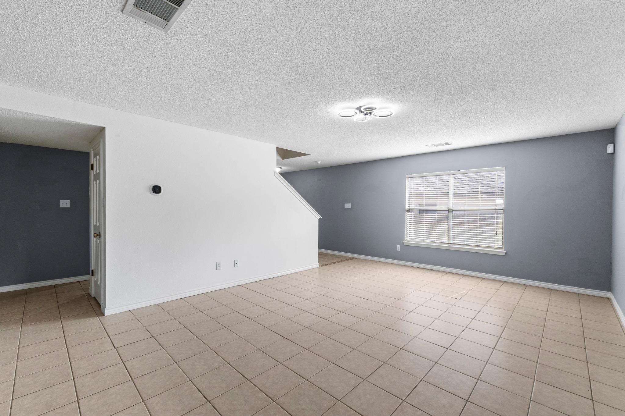 1704 Matagorda DR