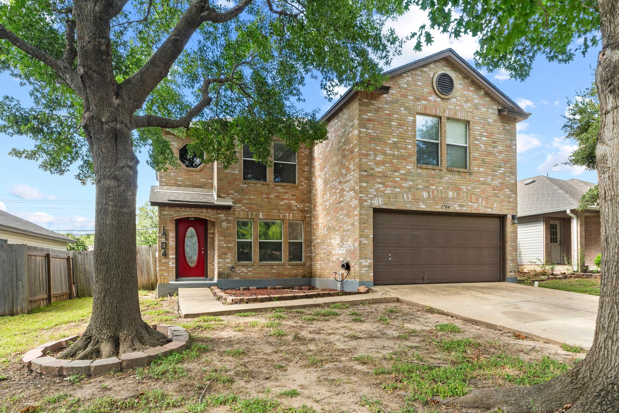 1704 Matagorda DR